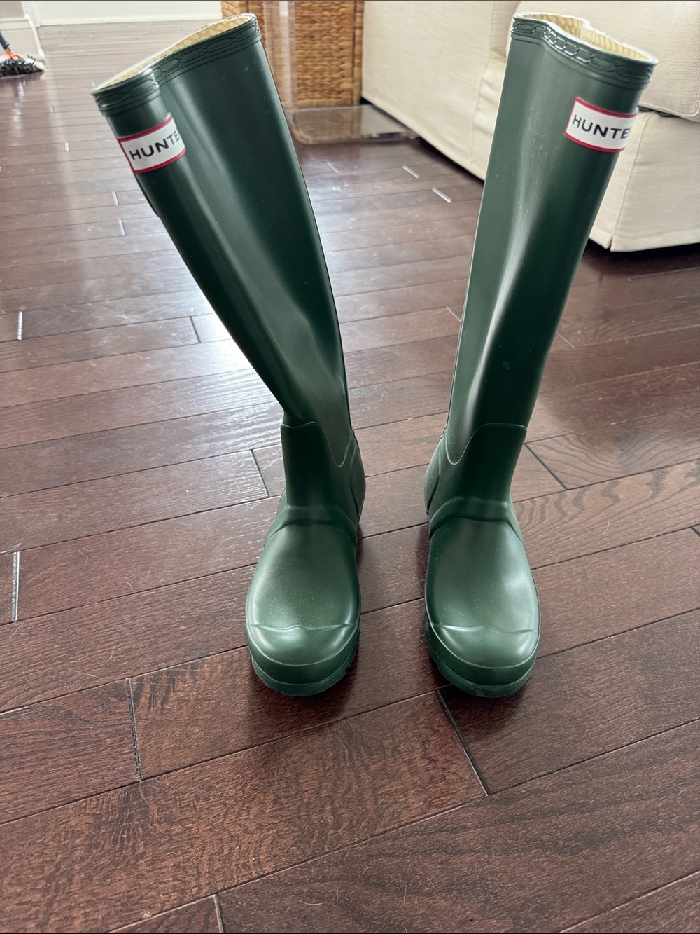 Hunter original tall rain boots size 4M/5F
